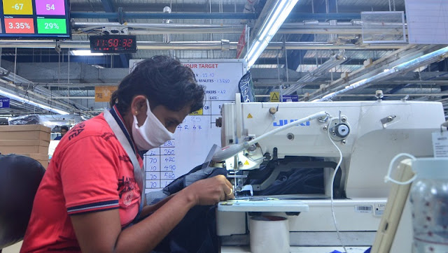 Efficiency report in garment production